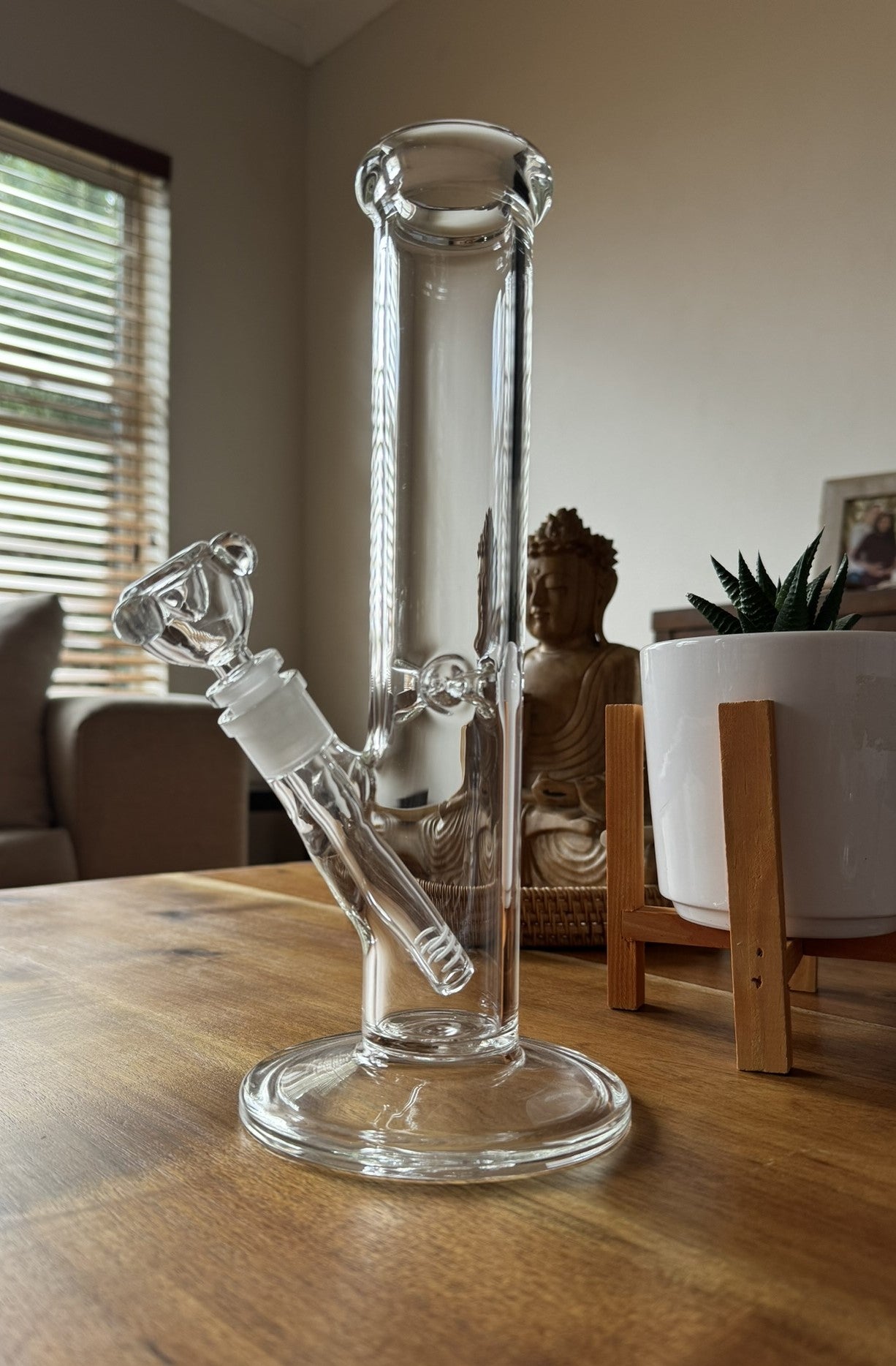 Large clear glass straight bong