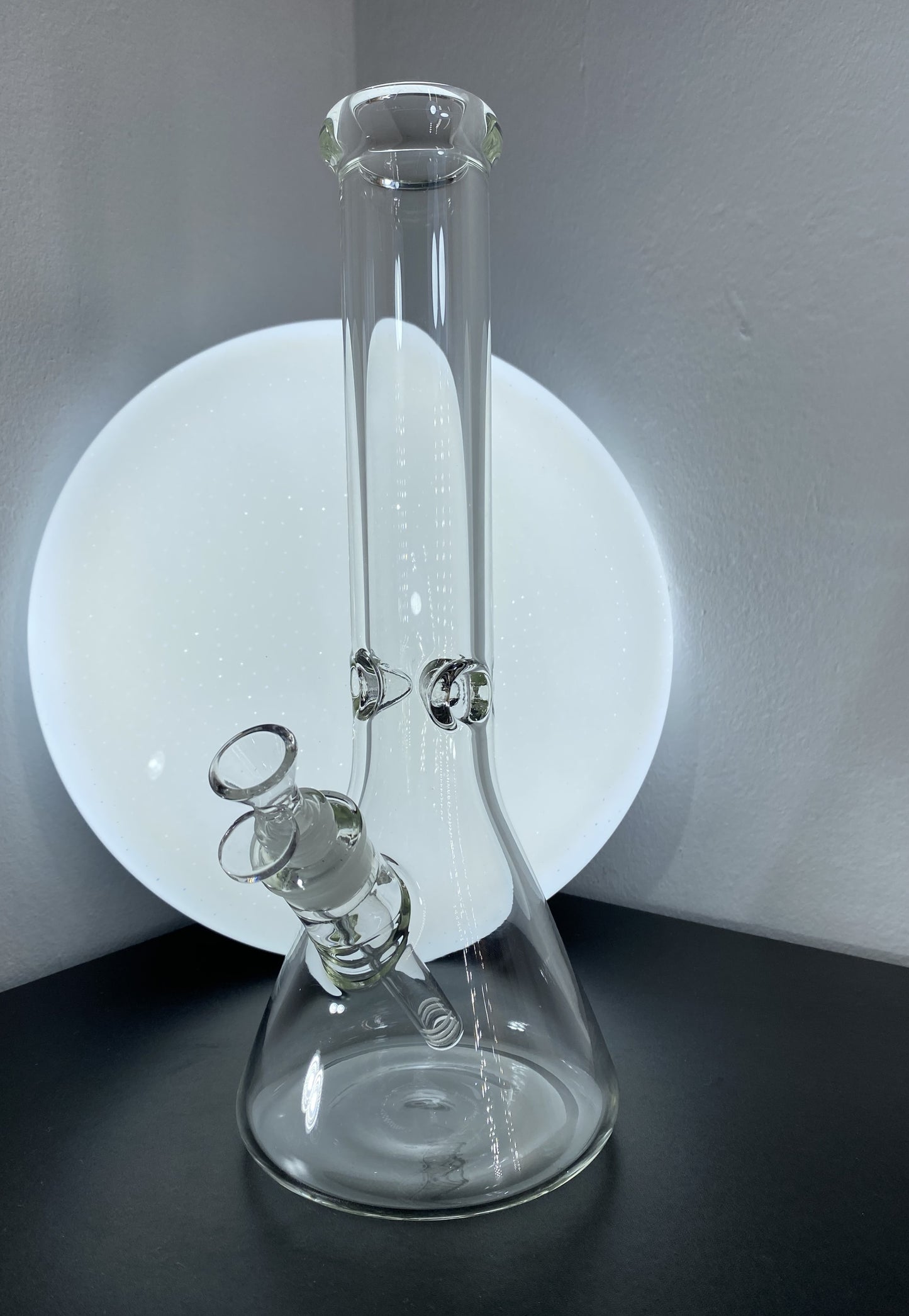 Large clear beaker bong - a bong of beauty!